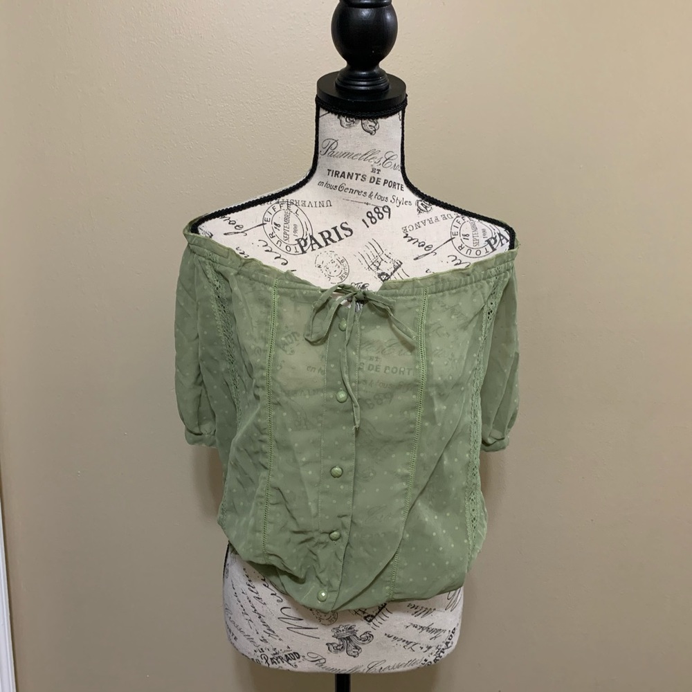 Ultra Flirt Green Off The Shoulder Top Size Large Top NEW - Picture 2 of 8